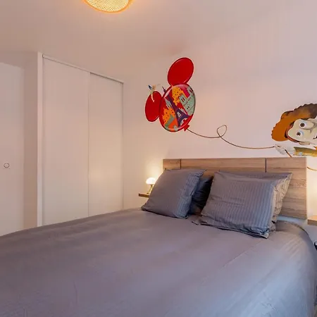 Apartment Perfect Getaway - Private Parking *