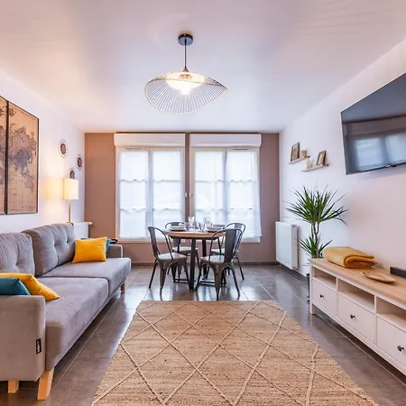 Perfect Getaway - Private Parking Apartment *